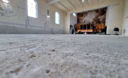 Mindenszentek-templom, Baracska, aljzatbeton felújítása